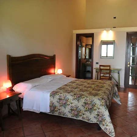 Hotel Il Poggio Dei Pettirossi 3*