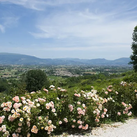 Il Poggio Dei Pettirossi Hotel 3*