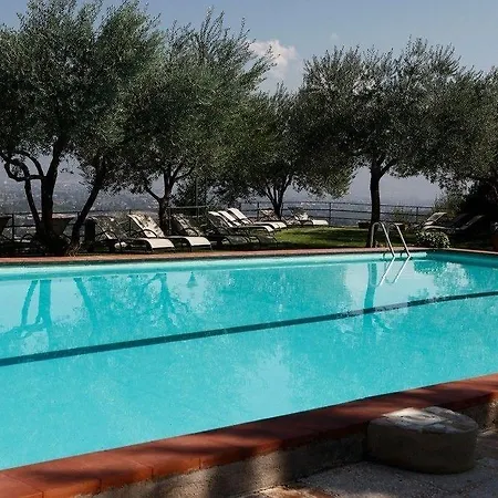 Il Poggio Dei Pettirossi Hotel